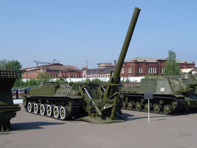 Nga khai hỏa pháo cối tự hành lớn nhất thế giới - Ảnh 1.