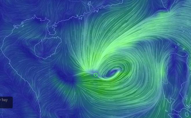 Bão số 4 giật cấp 11 đổ bộ vào đất liền nước ta vào chiều tối 30/8, mưa rất to