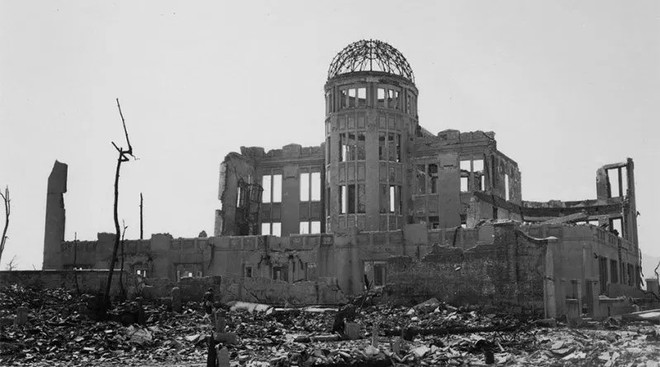 74 năm sau thảm họa bom nguyên tử: Thành phố Hiroshima và Nagasaki hồi sinh mạnh mẽ, người sống sót nhưng tâm tư mãi nằm lại ở quá khứ - Ảnh 3.