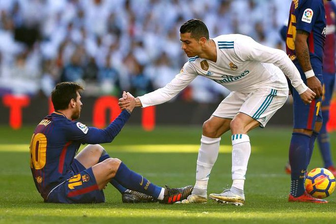 Messi - Ronaldo: Một thập kỷ anh hùng trọng anh hùng - Ảnh 2.