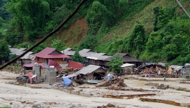 Tang thương gia đình 5 người ở Thanh Hóa bị lũ cuốn trôi - Ảnh 1.