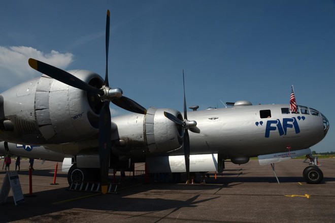 Siêu pháo đài bay B-29 Mỹ bất ngờ tái xuất sau hàng chục năm ngủ yên - Ảnh 4.