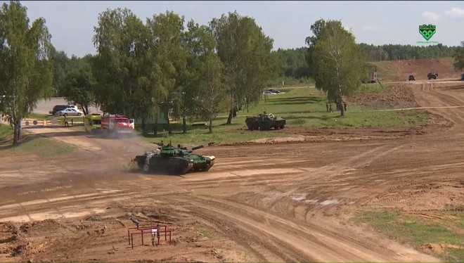 Trận đấu sinh tử của Đội xe tăng Việt Nam tại Tank Biathlon 2019 bắt đầu - Ảnh 54.