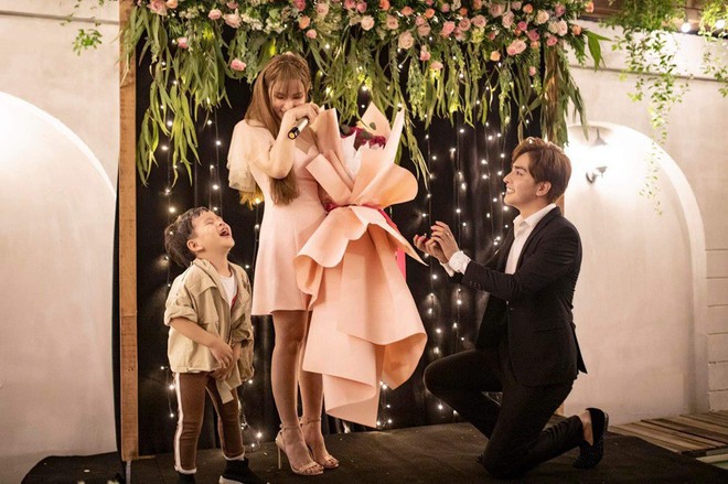 Đường đời lận đận của Thu Thủy: Tưởng ng&ocirc;n t&igrave;nh m&agrave;u hồng nhưng to&agrave;n nước mắt, tưởng gặp bạch m&atilde; ho&agrave;ng tử nhưng chưa bao l&acirc;u đ&atilde; bội thực scandal - Ảnh 8.