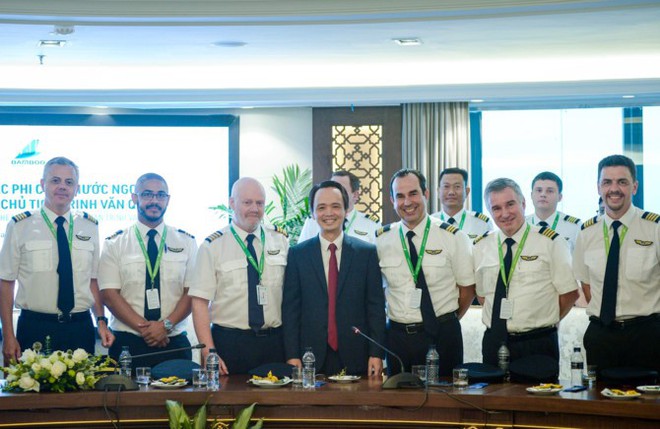 Bamboo Airways có 300 phi công, 80% là “Tây”, sẵn sàng chờ các máy bay sắp về - Ảnh 2.