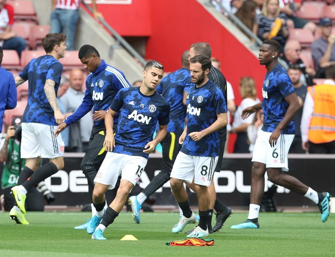 Sai lầm của Lindelof hóa ra chưa phải là điều duy nhất khiến Man United sảy chân - Ảnh 3.