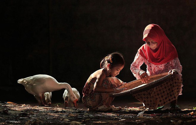 Vẻ đẹp mộc mạc của cuộc sống thường ngày ở làng quê Indonesia - Ảnh 15.