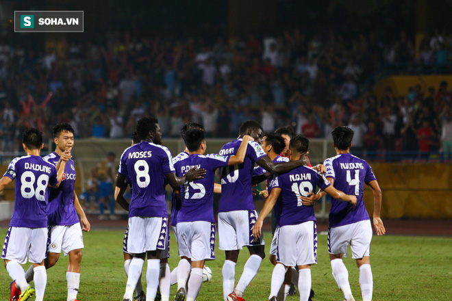 CLB Hà Nội xin đổi lịch V.League vì hành trình hành xác, thầy Park có lý do để lo lắng - Ảnh 1.