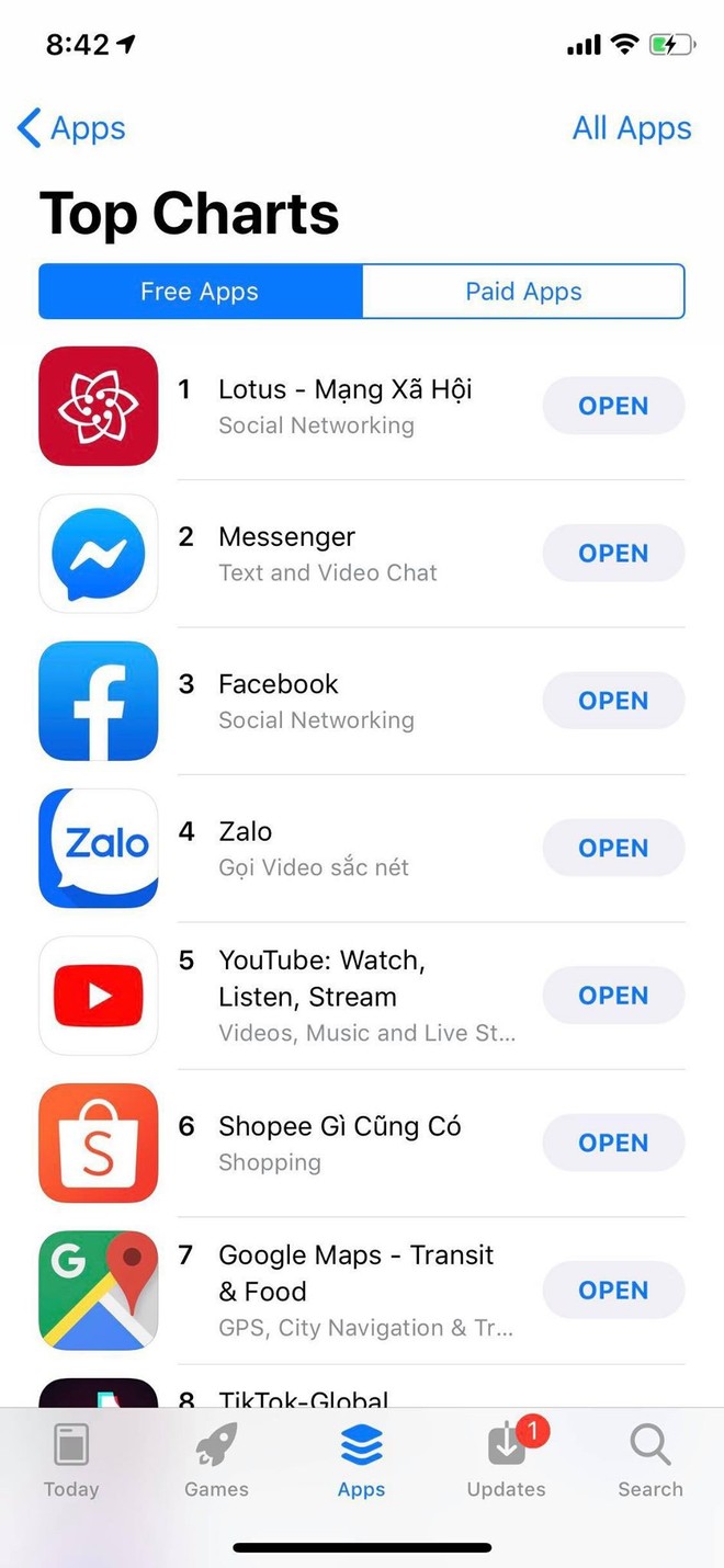 Lễ ra mắt mới diễn ra hơn 1 giờ, MXH Lotus đã leo lên top 1 trên App Store - Ảnh 1.