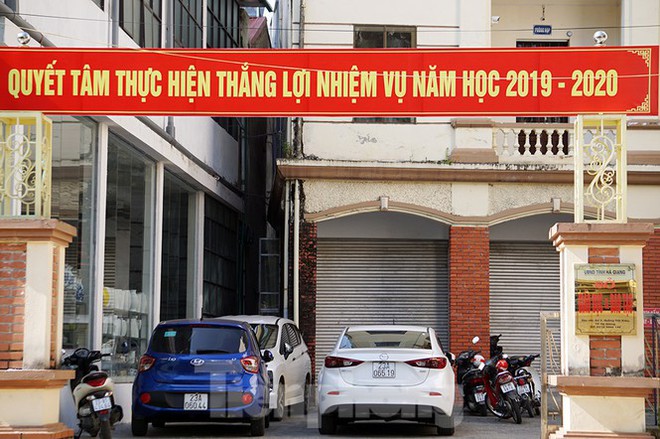 Cận cảnh nơi cất giữ tài liệu vụ gian lận điểm thi tại Hà Giang - Ảnh 1.