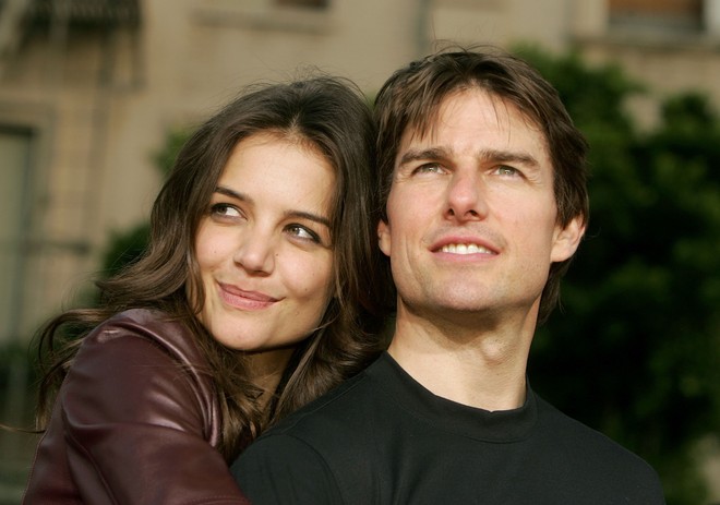 “Vợ cũ Tom Cruise” Katie Holmes: Những tưởng tìm thấy bình yên sau cuộc hôn nhân địa ngục hóa ra cũng chỉ có duyên nắm tay nhau 1 đoạn đường - Ảnh 2.