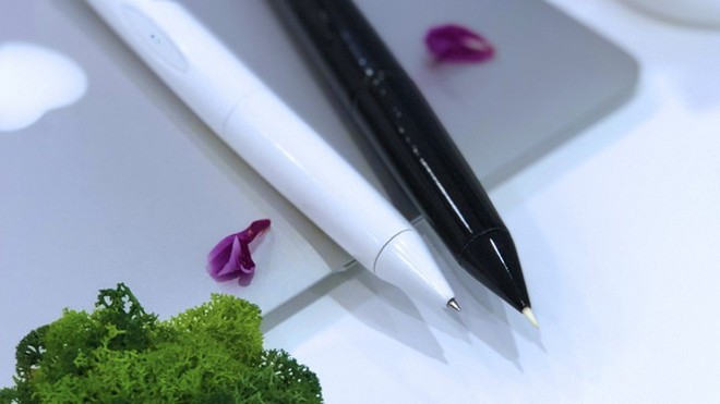 Độc đáo cây bút mực có thể giúp bạn viết mọi màu mực yêu thích chỉ bằng cách quét đồ vật để nhận diện màu - Ảnh 3.