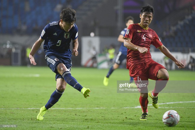 Người quen cũ của ĐT Việt Nam đồng loạt khuynh đảo Champions League - Ảnh 2.