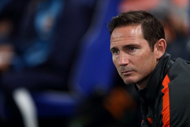 Chelsea thua sốc, CĐV đòi sa thải HLV Frank Lampard - Ảnh 2.