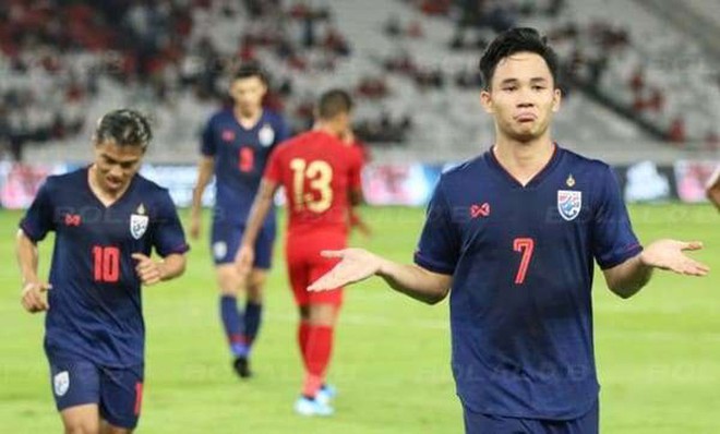 Bộ đôi ‘sát thủ’ tuyển Thái Lan ‘tịt ngòi’, Buriram bị loại - Ảnh 2.