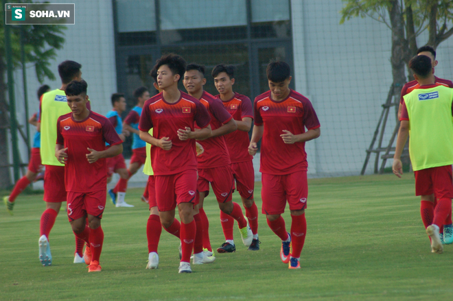 HLV đẳng cấp World Cup gút danh sách U19 Việt Nam, gạch tên nhân tố cuối cùng của HAGL - Ảnh 1.