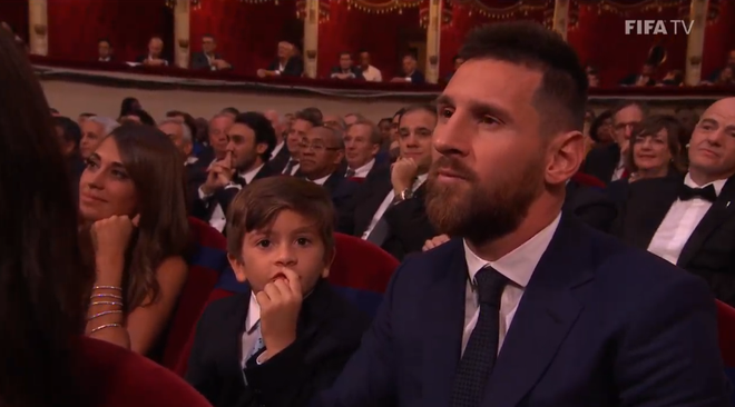 Gala trao giải The Best: Messi xuất sắc nhất thế giới, Ronaldo vắng mặt không lý do - Ảnh 15.