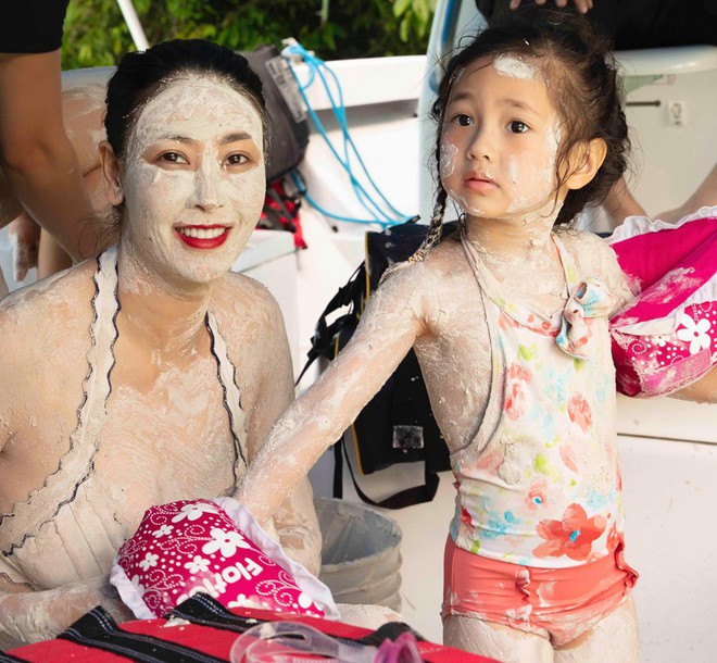 Ngoại hình nóng bỏng của hoa hậu giàu nhất nhì Việt Nam ở tuổi 43 - Ảnh 9.