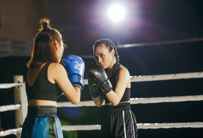 Mỹ Tâm gây bất ngờ khi hóa thân thành võ sĩ boxing mạnh mẽ - Ảnh 2.