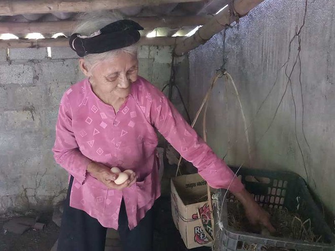 Gặp cụ bà 84 tuổi quyết xin ra khỏi diện hộ nghèo - Ảnh 1.