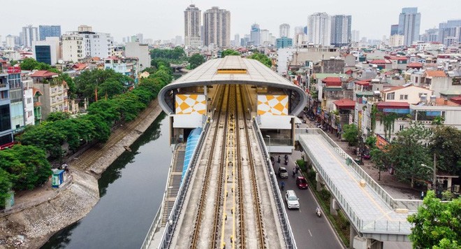 Cận cảnh đường sắt Cát Linh-Hà Đông tiến độ kiểu rùa bò hơn thập kỷ - Ảnh 1.