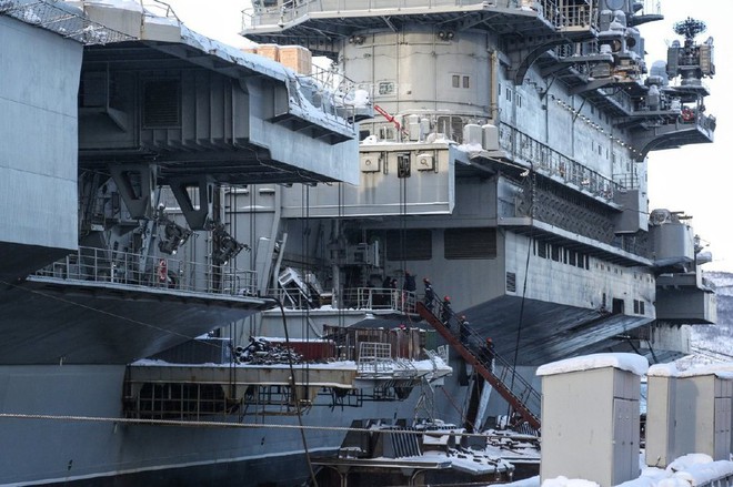 [ẢNH] Dấu hiệu Nga từ bỏ nâng cấp tàu sân bay Đô đốc Kuznetsov - Ảnh 6.