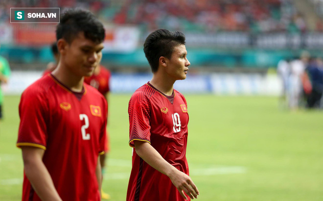 HLV Nguyễn Thành Vinh: U23 Việt Nam không còn yếu tố bất ngờ, vào bảng dễ thở cũng vẫn khó