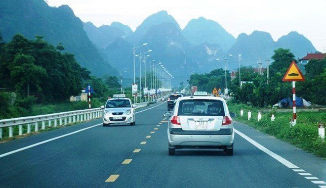  Cận cảnh 64km cao tốc Bắc Giang - Lạng Sơn trong ngày thông xe  - Ảnh 8.