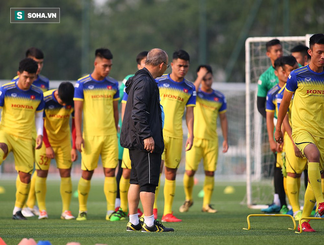 ĐTVN đón thương binh trở lại, thầy Park đau đầu nắn chỉnh đội U22 vì tập sai kỹ thuật - Ảnh 5.