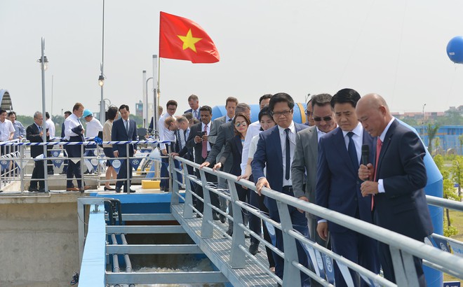 Khánh thành giai đoạn 1 nhà máy nước sạch quy mô lớn nhất miền Bắc Khánh thành giai đoạn 1 nhà máy nước sạch quy mô lớn nhất miền Bắc