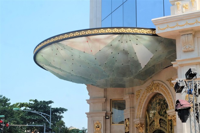 Ngắm tòa nhà hình viên kim cương khổng lồ siêu độc ở Hà Nội - Ảnh 7.
