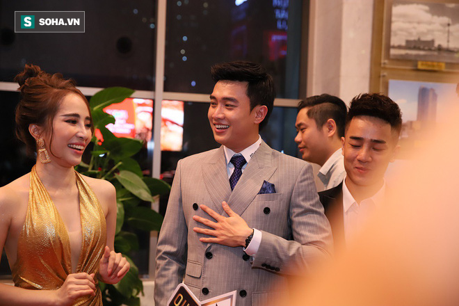 TRỰC TIẾP Lễ trao giải VTV AWARDS 2019: Dàn mỹ nhân Về nhà đi con rực rỡ trên thảm đỏ - Ảnh 2.