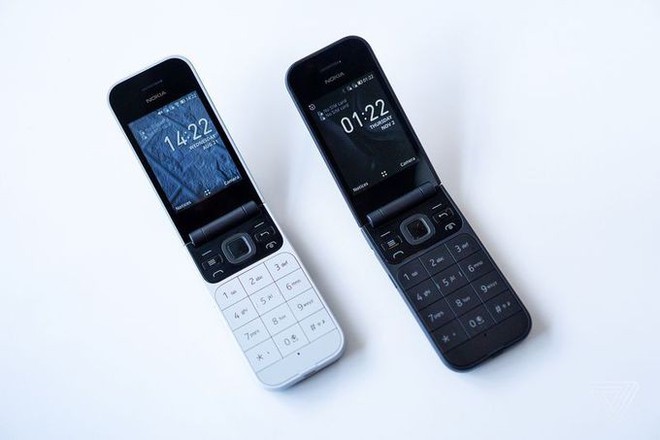 Vì sao HMD liên tục ra mắt điện thoại Nokia theo kiểu ‘ăn mày quá khứ’? - Ảnh 1.