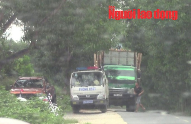 Vụ tài xế xe quá tải tự nguyện trình diện: CSGT tỉnh Thừa Thiên - Huế lên tiếng - Ảnh 2.