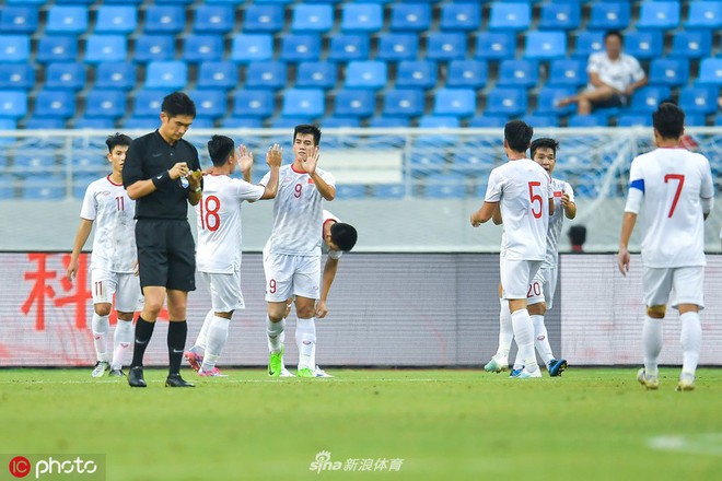 Chuyên gia Vũ Mạnh Hải: Cầu thủ U22 Trung Quốc quá kém cỏi, thua cả đội B của U22 Việt Nam - Ảnh 2.