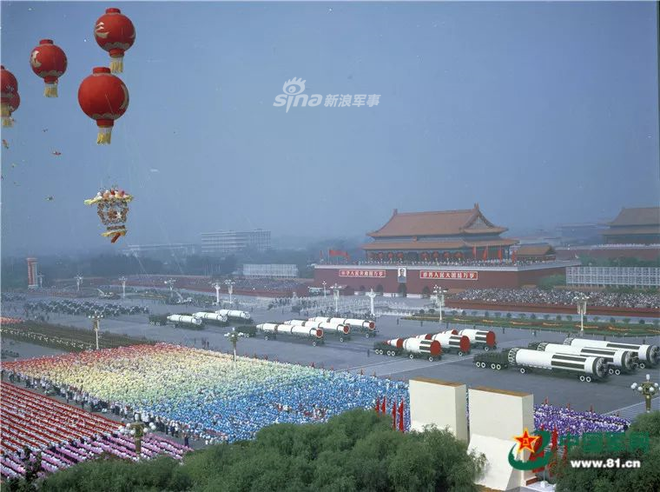 Nhìn lại những cuộc duyệt binh đáng nhớ nhất của Quân đội Trung Quốc - Ảnh 4.