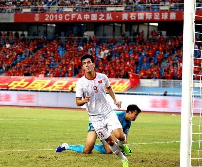 CĐV châu Á: Chỉ vài năm nữa, Việt Nam sẽ được dự World Cup - Ảnh 1.