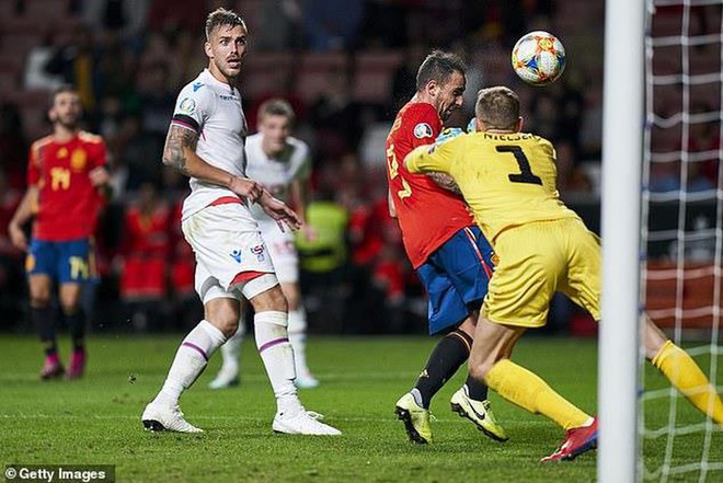 Tây Ban Nha, Ý cùng thắng, tiến thẳng đến Euro 2020 - Ảnh 2.