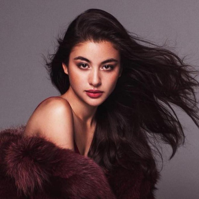 Ngất ngây trước nhan sắc người yêu của ‘Ronaldo Thái’ - Ảnh 2.