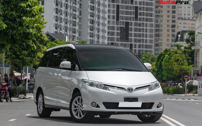 Toyota previa 2019