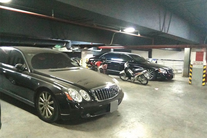 Xót xa Mercedes-Maybach S600 14 tỷ đồng bị lãng quên trong hầm đỗ xe, phủ bụi dày đặc - Ảnh 5.