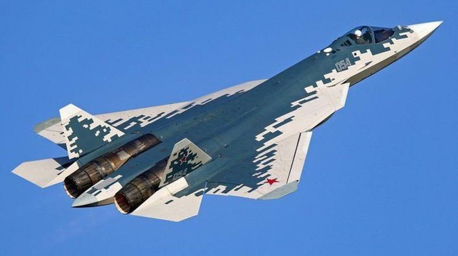 Báo Mỹ: Tiêm kích tàng hình Su-57 Nga không phù hợp cho không chiến - Ảnh 2.