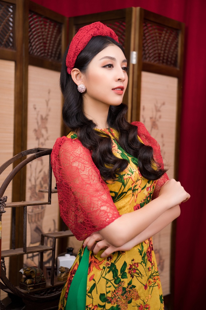 Người đẹp tài năng Lê Thanh Tú trẻ trung, hiện đại với áo dài cách tân - Ảnh 1.