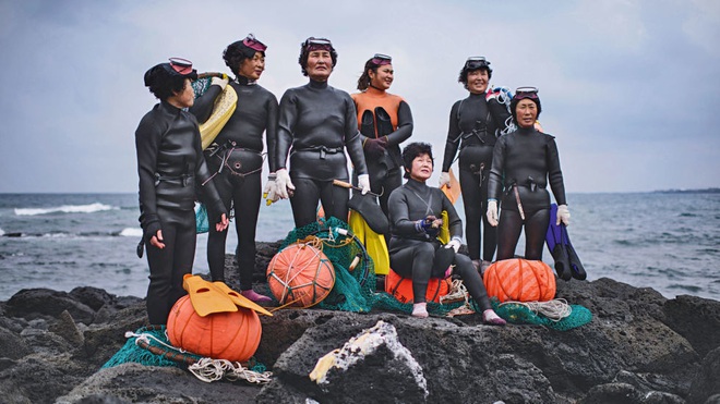 Câu chuyện cực ngầu về những nàng tiên cá 70 tuổi cuối cùng trên đảo Jeju - Ảnh 13.