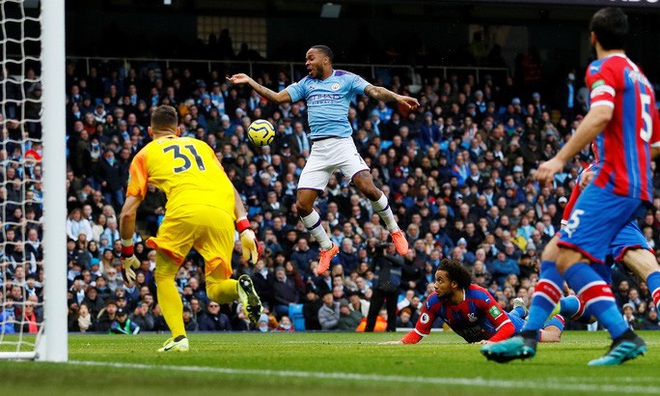  Sergio Aguero ghi bàn thứ 250, Man City rơi chiến thắng sân nhà  - Ảnh 1.