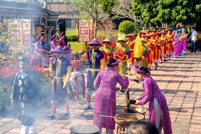 Mãn nhãn với ‘Hương xưa bánh Tết’ trong Hoàng cung Huế - Ảnh 3.