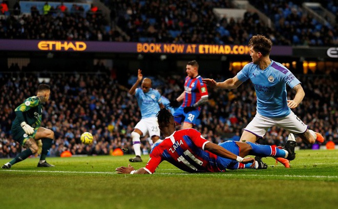  Sergio Aguero ghi bàn thứ 250, Man City rơi chiến thắng sân nhà  - Ảnh 5.