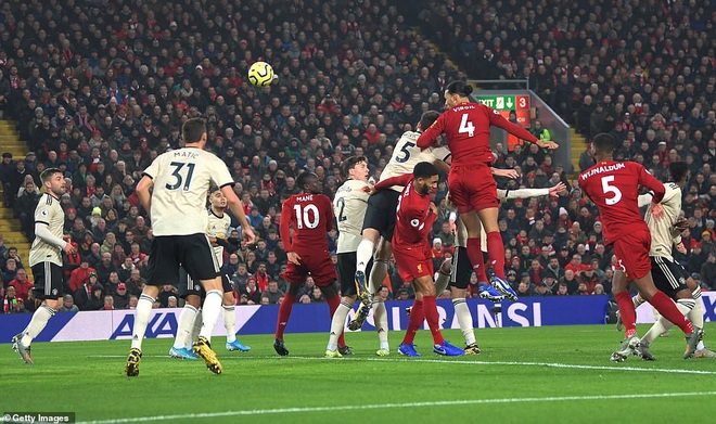 Đập tan vua lì đòn Man United, Liverpool khiến cả Premier League phải cúi đầu - Ảnh 1.