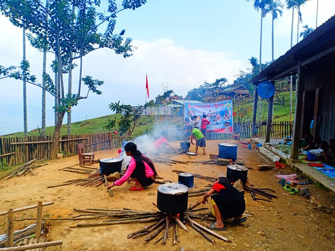 Cô và trò trong bức ảnh đẹp nhất mùa khai giảng 2019: Thêm một cái Tết ngập tràn tiếng cười - Ảnh 11.