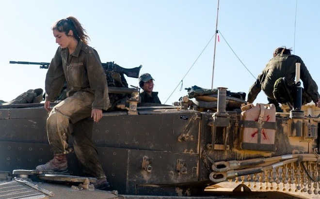 Lực lượng phòng vệ Israel: Nữ quân nhân sẽ không thể vượt qua vùng cấm này? - Ảnh 9.